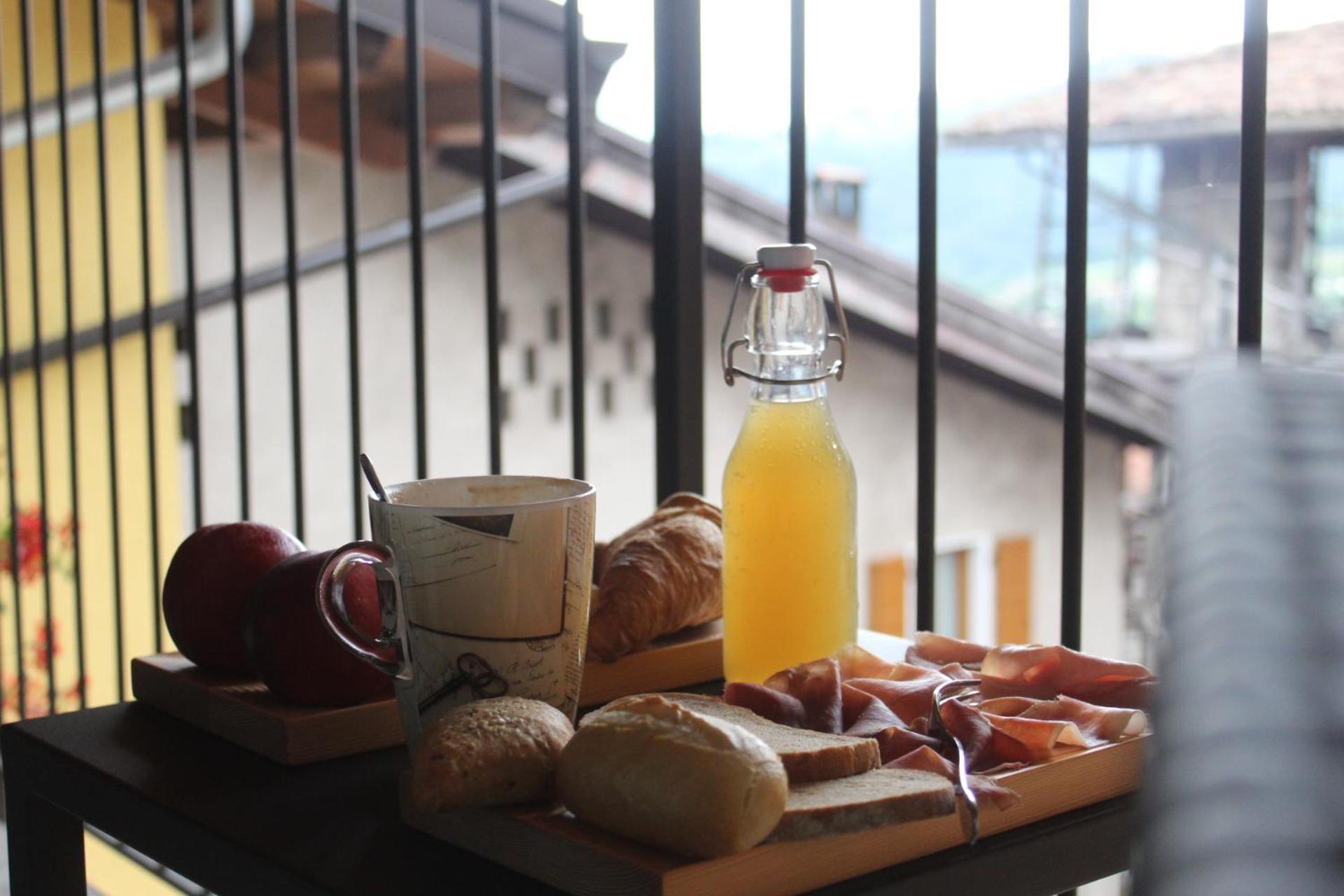 DolceVita Ambiez B&B San Lorenzo Dorsino Zewnętrze zdjęcie